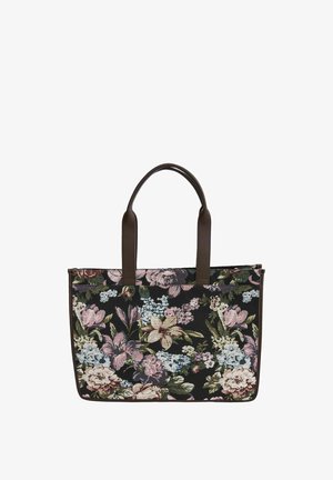 Rechthoekige totebag met donkerbruine handvatten, met een bloemenpatroon van roze, witte en groene bloemen op een zwarte achtergrond.