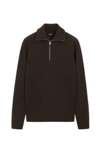 Maglione a coste di un marrone scuro con maniche lunghe e colletto a zip a un quarto.