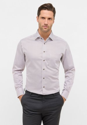 MODERN FIT - Skjorter - braun