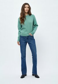 PEPPERCORN PCROSALIA - Strickpullover - feldspar green