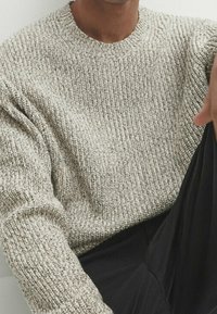 Massimo Dutti Strickpullover - beige