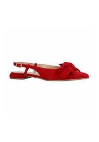 Rode suède slingback flats met een strikdetail op de teen, open zijkanten en een lage, vierkante hak. Gladde binnenvoering.