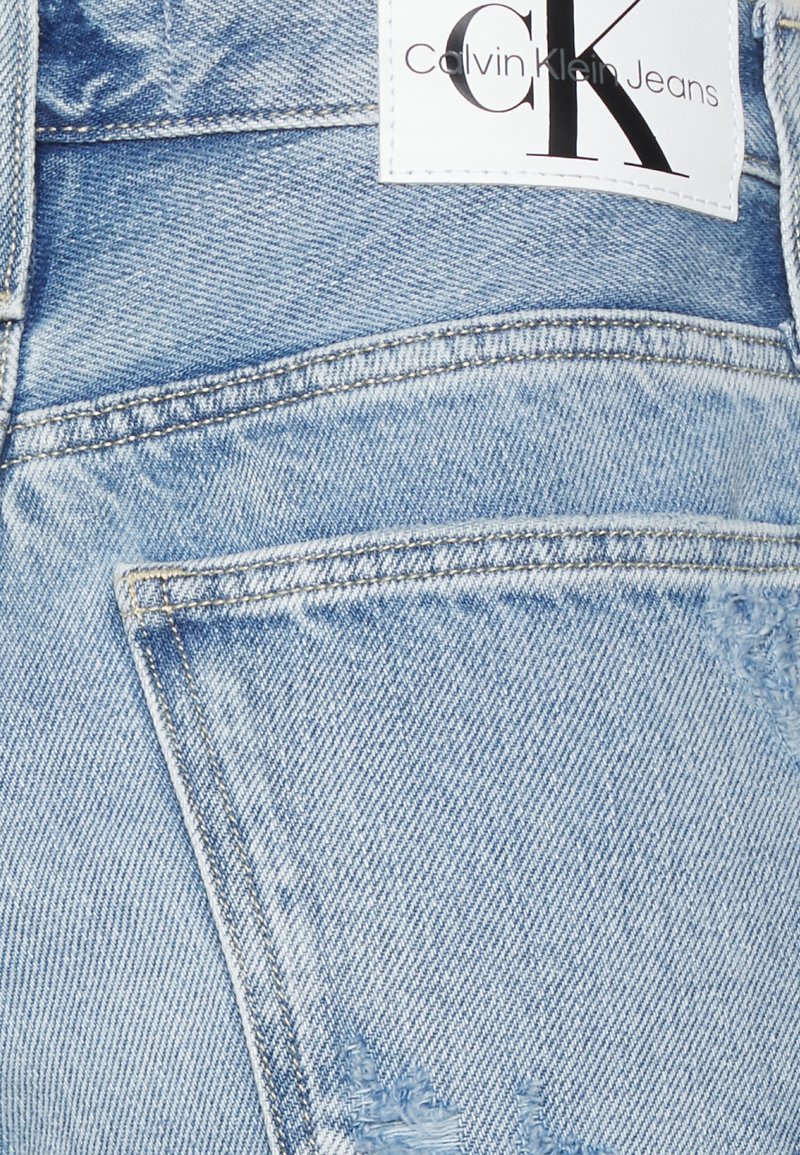 Damen Skinny | Calvin Klein Jeans MOM Jeans Relaxed Fit denim medium/destroyed denim - TQ35578 Damen Skinny | Calvin Klein Jeans MOM Jeans Relaxed Fit denim medium/destroyed denim - TQ35578