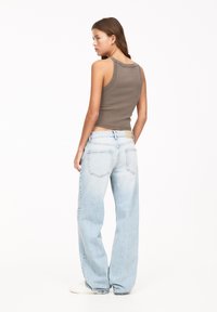 PULL&BEAR HALTER WITH TRIMS - Top - light brown