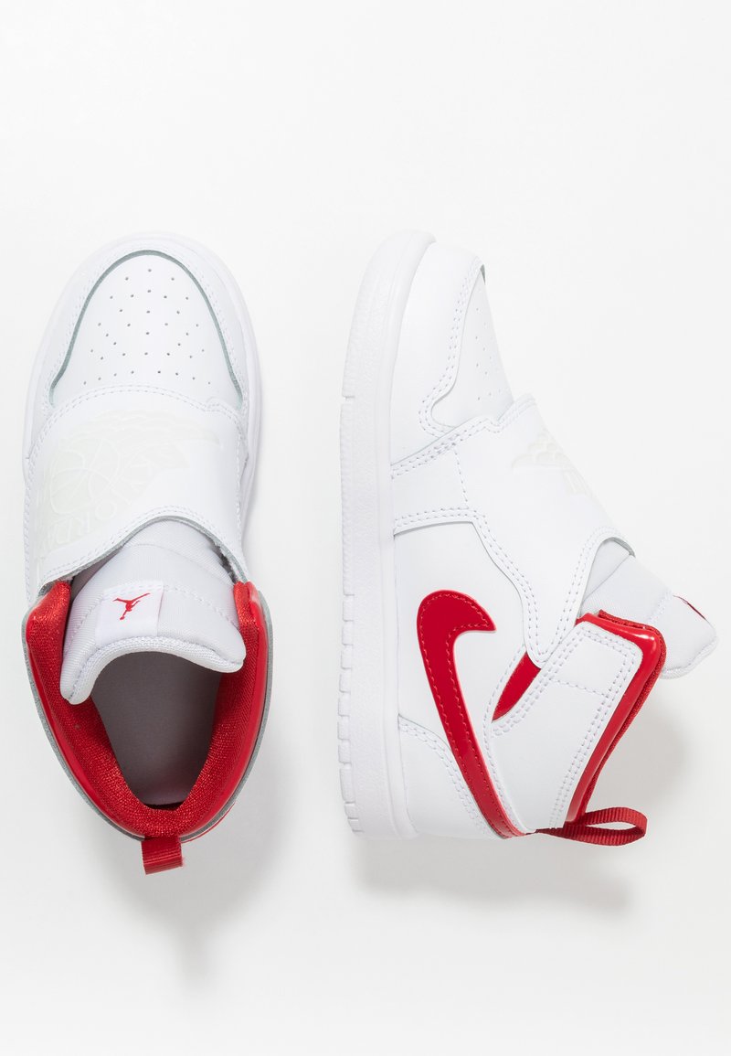 Jordan SKY JORDAN 1 - Sneakers - white/summit white/varsity red