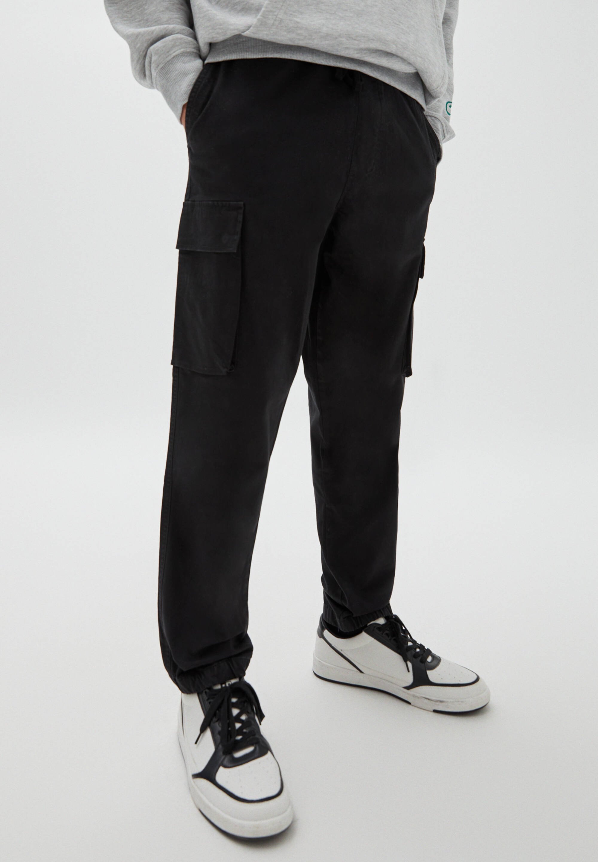 PULL\u0026BEAR Pantaloni cargo - black/nero - Zalando.it