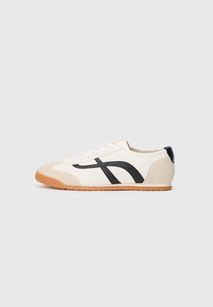 MESSICK - Sneakers low - white
