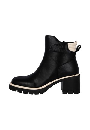 Botines bajos - black