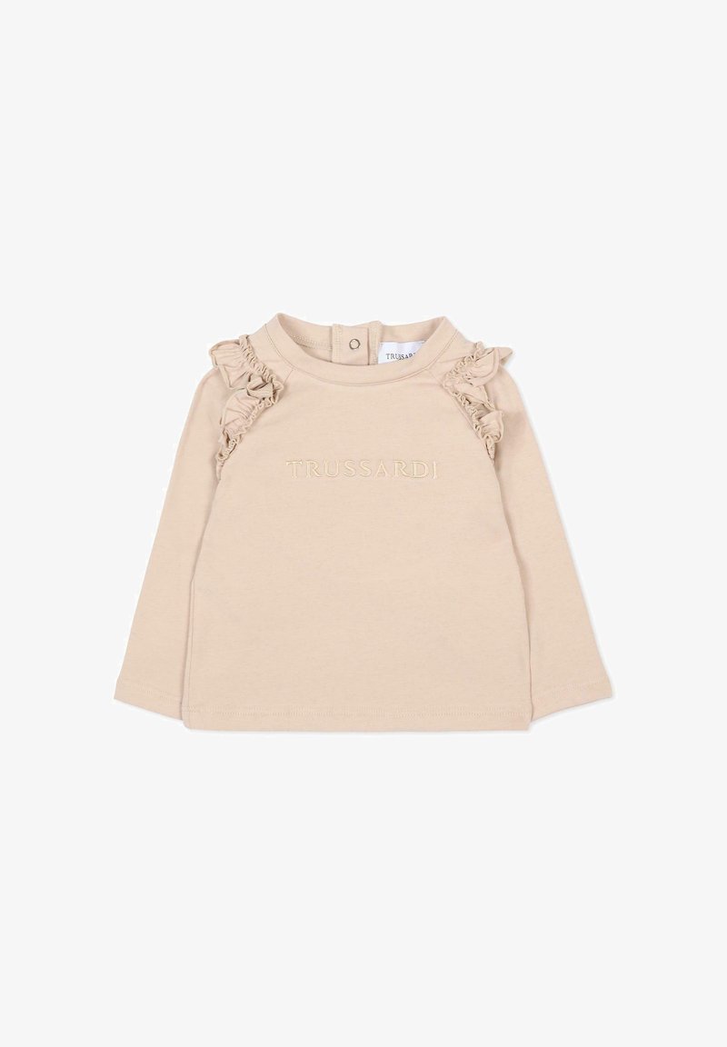 Top beige a maniche lunghe con dettagli arricciati sulle spalle, dotato di scollatura rotonda e logo "TRUSSARDI" ricamato sul davanti.
