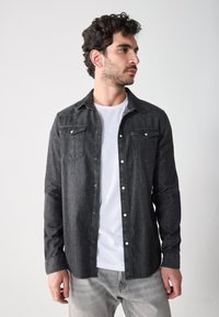 Pier One Košile - black