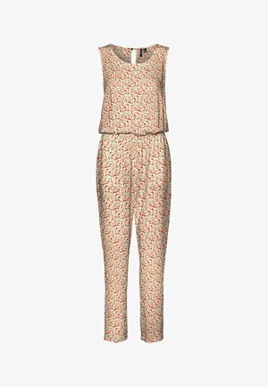 Une combinaison florale avec un tissu de couleur claire orné de fleurs rouges et bleues, sans manches, taille cintrée et jambes droites.