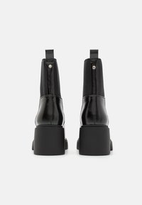 Even&Odd Wide Fit Botines con plataforma - black