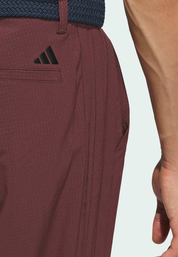 ULTIMATE365 TOUR  LOOSE - Trousers - aurora ruby3