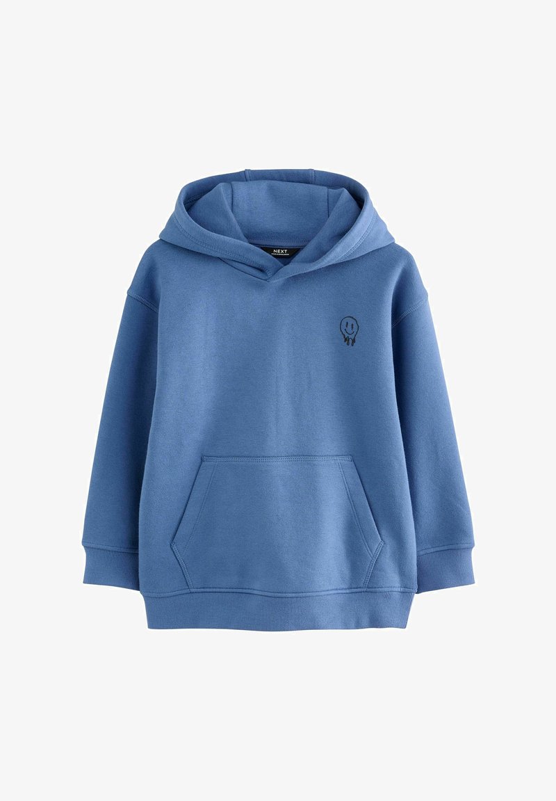 Hoodie in cotone blu con tasca a marsupio frontale, polsini a coste e logo di una faccina sorridente sul petto. Tessuto morbido e texture.