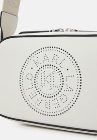 KARL LAGERFELD - Torba na ramię