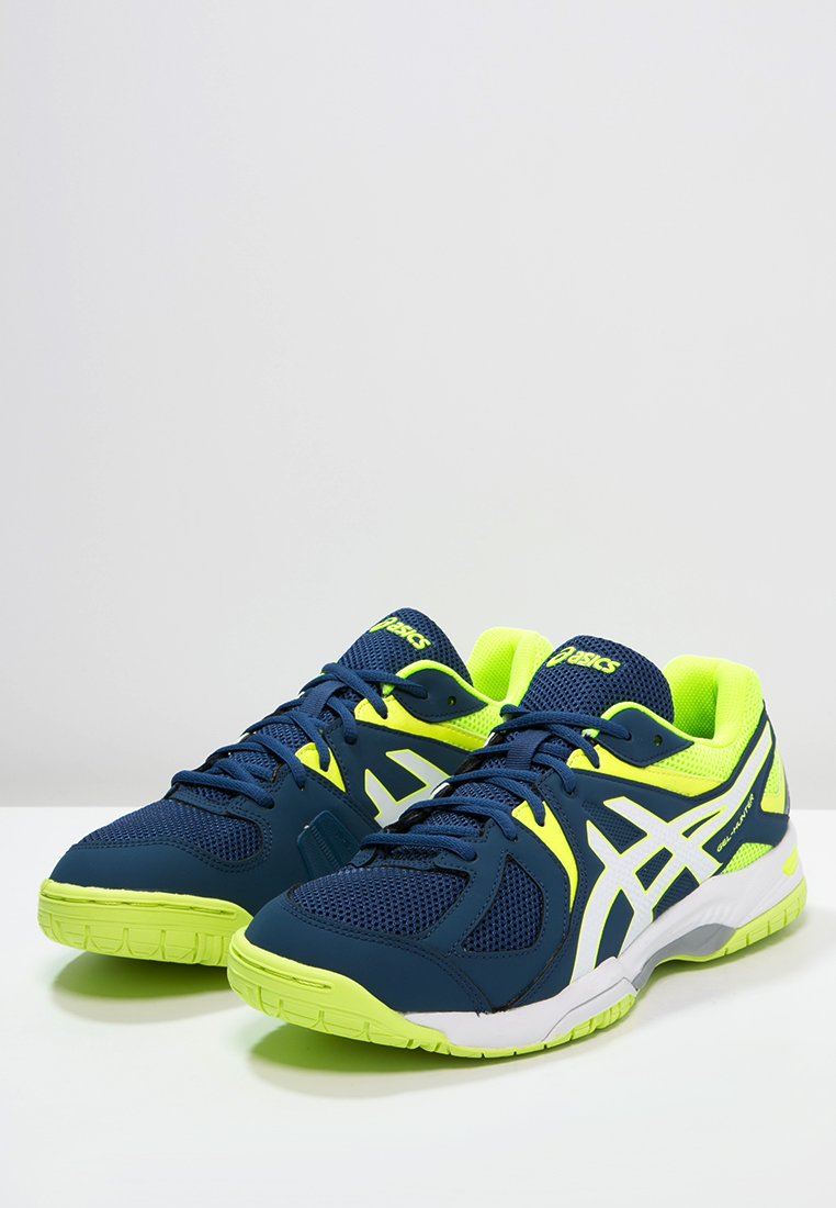 asics gel hunter