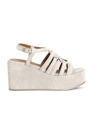 Platform sandals - beige