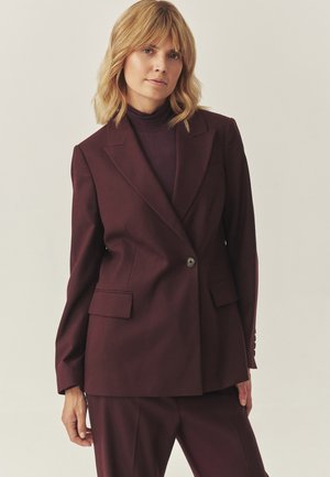 SOHO - Blazer - wine