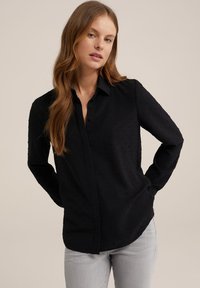 WE Fashion Užsagstoma palaidinė - black