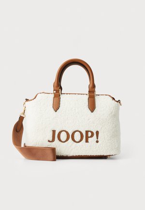 Biely plyšový vak s hnedými koženými akcentmi a rukoväťami. Obsahuje hnedé logo "JOOP!". Zahrňuje odnímateľný ramenný popruh.