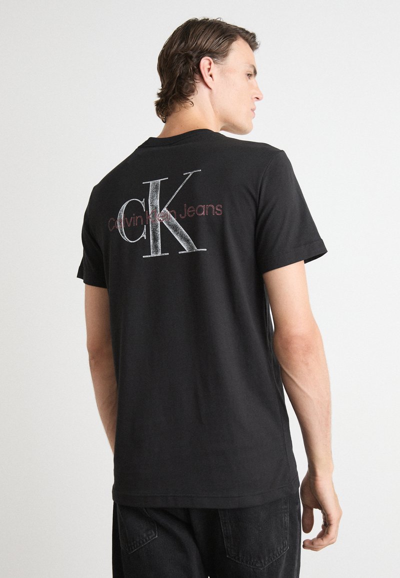 Calvin Klein Jeans TEXTURED MONOLOGO TEE - T-shirt med print - black