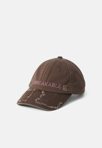 Unselected, dark brown