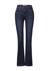 Pantalones vaqueros de campana de color azul oscuro, confeccionados en denim, con cintura alta, cierre frontal de botones, cinco bolsillos y costuras en contraste a lo largo de las costuras.
