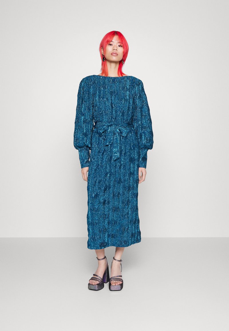 Yaren dress darkblue main image 0