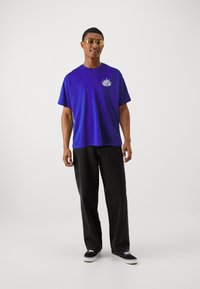 Replay M9Z1 T-SHIRT - Triko s potiskem - true blue