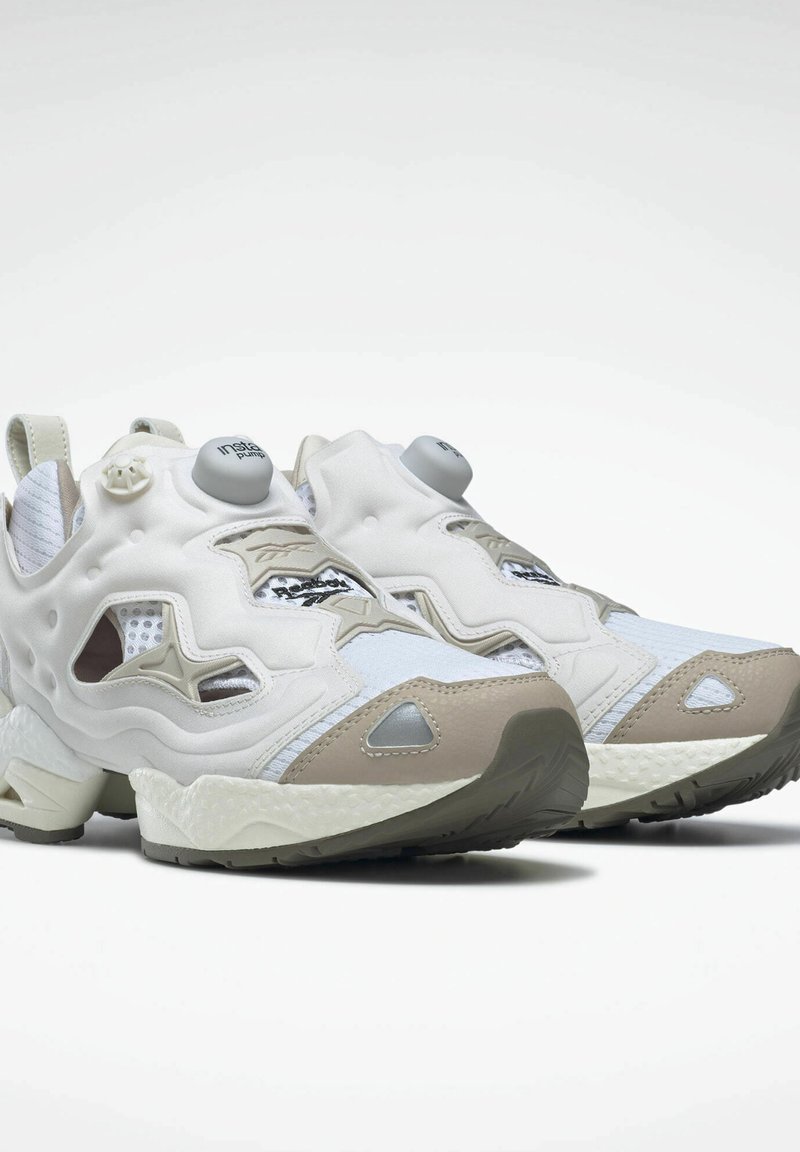 Reebok Classic INSTAPUMP Sneakers - alabaster cloud modern beige/hvid - Zalando.dk