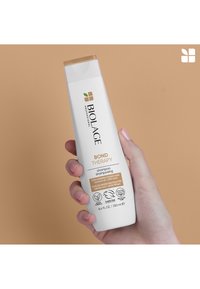 Miniatuurafbeelding 6