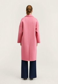 Mango Klasický kabát - pink