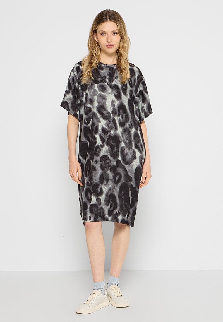 ASPESI Jurk zwart ASPESI Jurk zwart