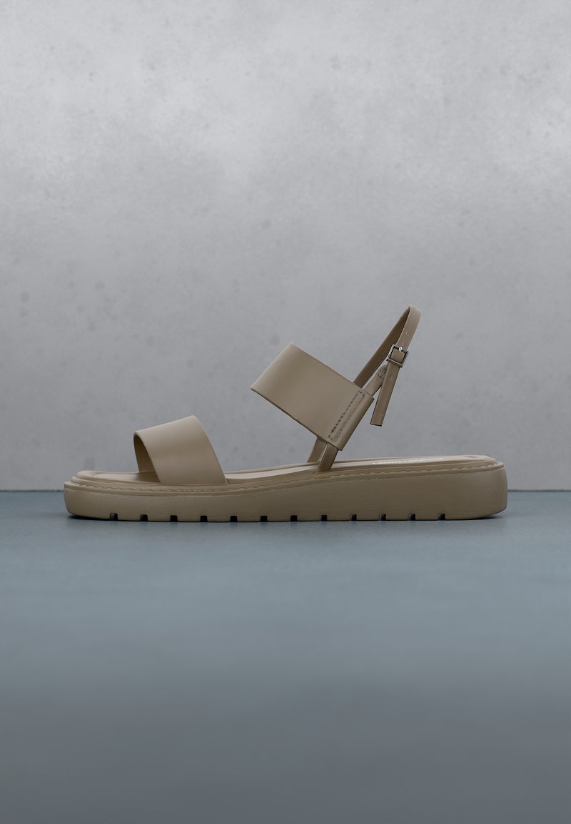 Calvin Klein - Sandalias (beige)