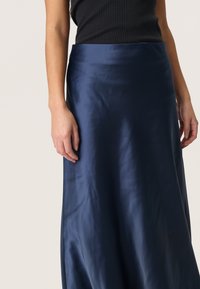 Soaked in Luxury ANNA - Maxi skirt - night sky