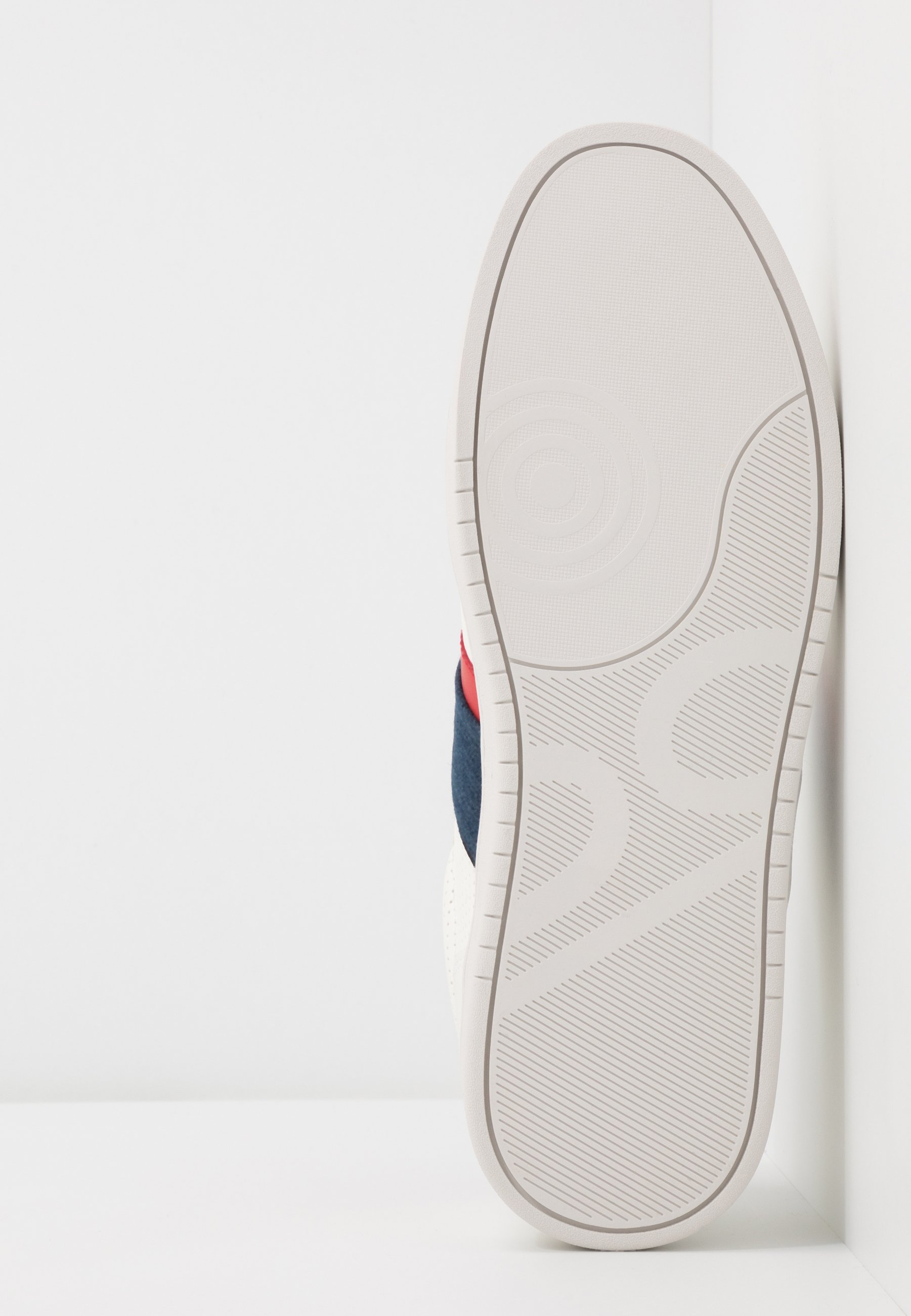 ALDO ASSIMILIS Joggesko white overflow Zalando.no ALDO ASSIMILIS Joggesko white overflow Zalando.no