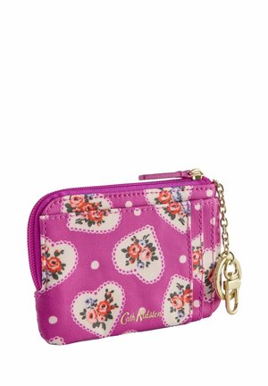 Wallet - pink hearts
