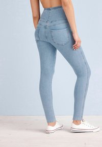 Next MATERNITY DENIM LOOK LEGGINGS - Karcsúsított farmerek - mid blue