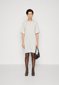 Calvin Klein STRUCTURE MINI SHIFT DRESS - Rochie de zi - morning haze
