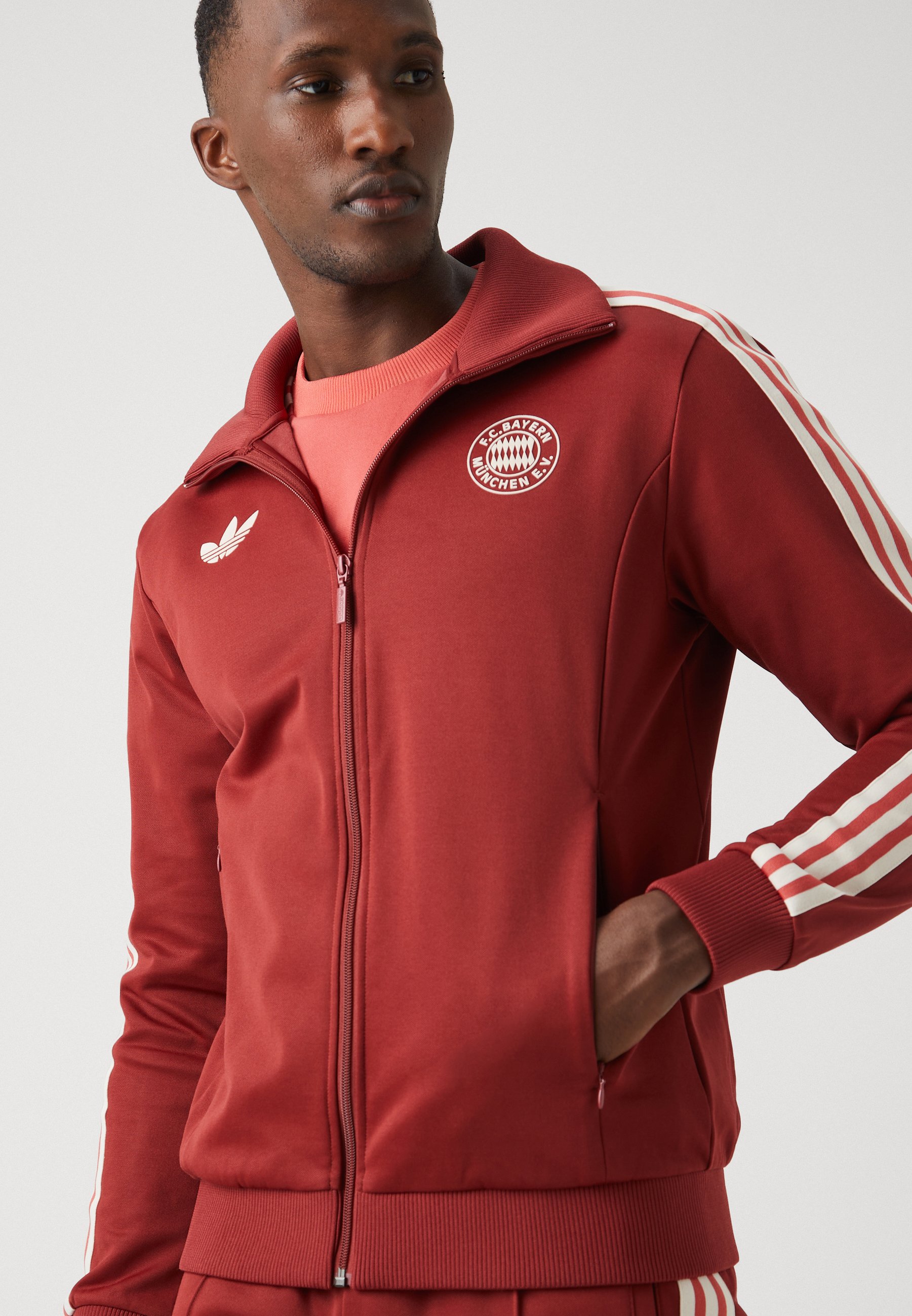adidas Originals FC BAYERN M NCHEN OG BECKENBAUER TRACKTOP