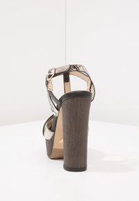 Laura Biagiotti Sandaletter - gold-coloured