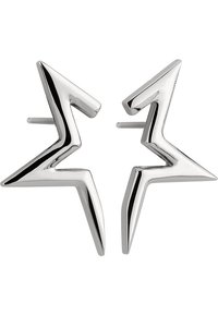 Boucles d'oreilles en forme d'éclair argenté avec une finition métallique polie, présentant un design angulaire et une fermeture à tige pour un port sécurisé.
