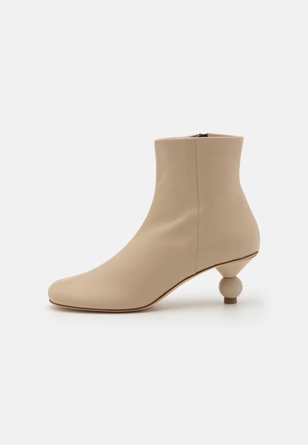 ACRO - Classic ankle boots - sabbia