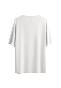T-shirt bianco a maniche corte realizzato in tessuto morbido, con scollatura rotonda, vestibilità comoda e un piccolo logo a forma di forbici ricamato sulla parte posteriore.