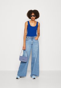 JDY JDYNANNA SCALLOP EDGE - Linne - surf the web