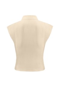 Beige Bluse mit Kapuze und kurzen Ärmeln, die eine taillierte Form hat und dezente Nähte aufweist. Glatte Textur, ohne sichtbare Muster oder Akzente.