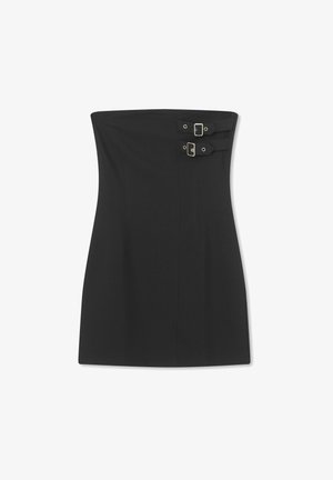 Must mustriba kleit, mis sisaldab kahte dekoratiivset pannalit, täiustatud sobivust ning sujuvat tekstuuri ilma lisamustrite või kaunistusteta.