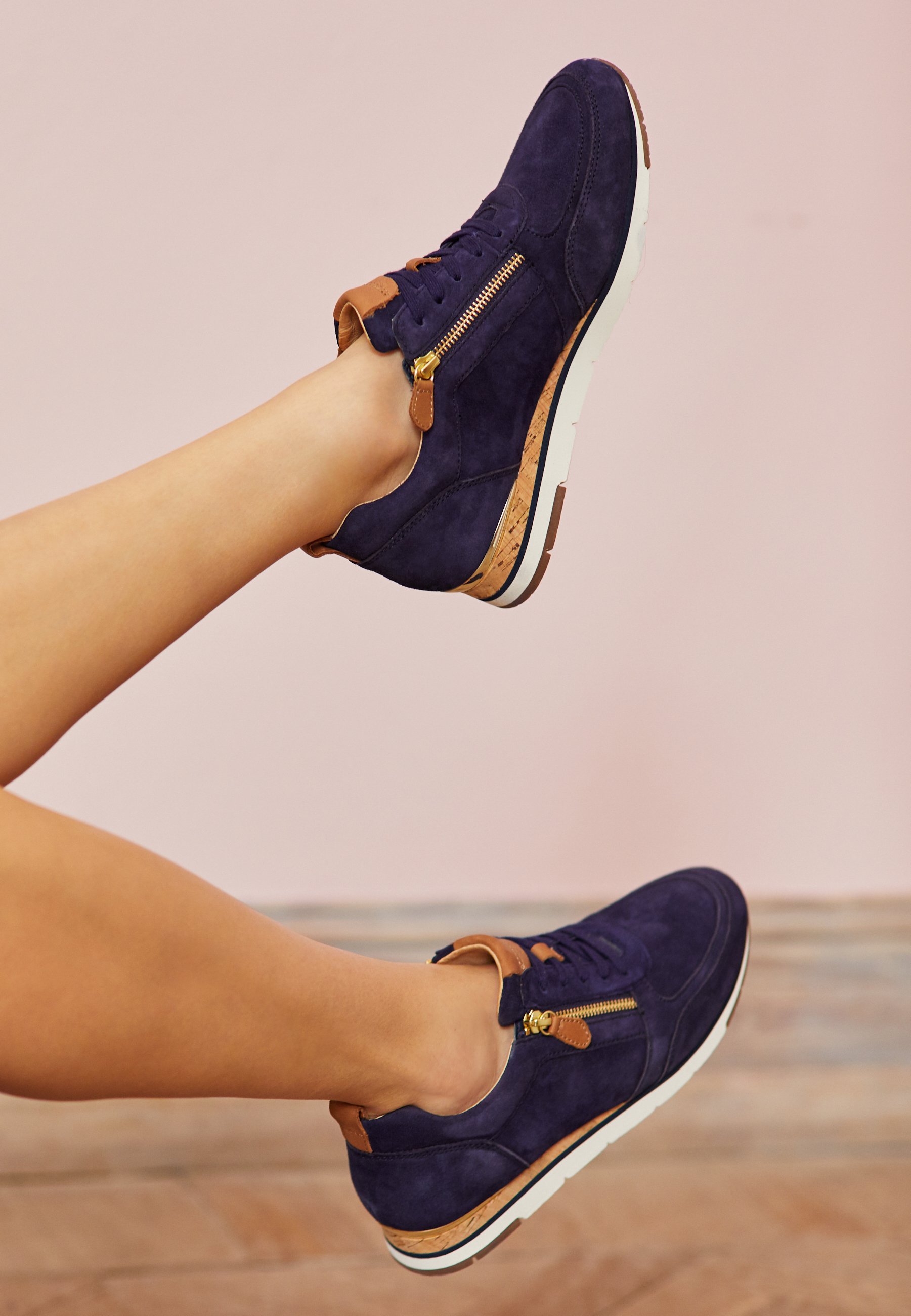 دلو قريب عشوائي zalando gabor sneakers - mediayarn.net