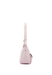 Borsa a mano in pelle grigia chiara con forma strutturata, una sola tracolla e una tasca laterale. Texture liscia con dettagli hardware minimi.