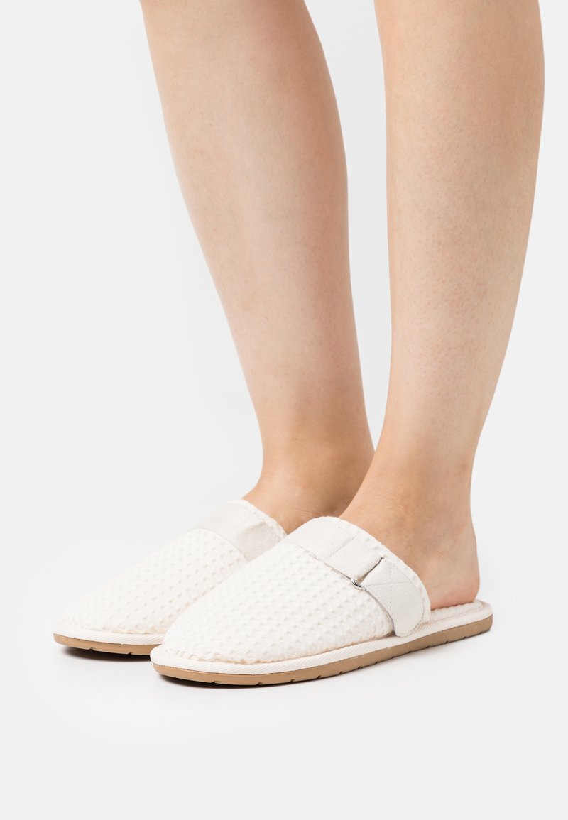 Marks & Spencer Slippers ivory/offwhite Zalando.de